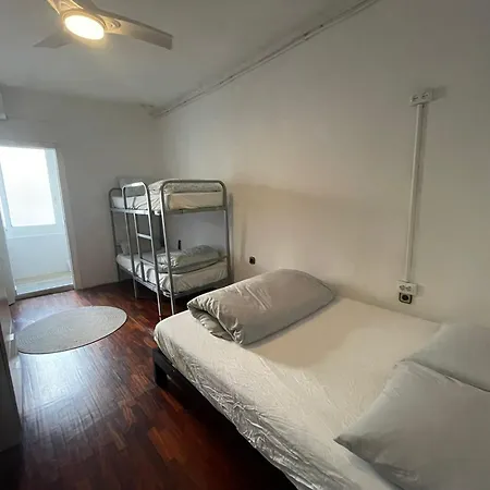 Tarragona Hostel * تاراغونا