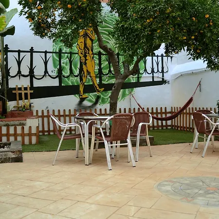 Hostel Tarragona Hostel *