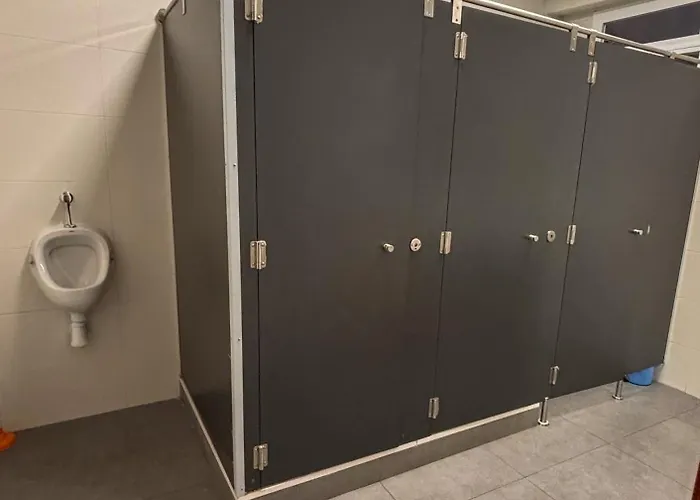 Tarragona Hostel טראגונה