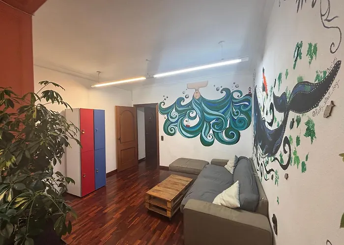Tarragona Hostel אכסניה טראגונה