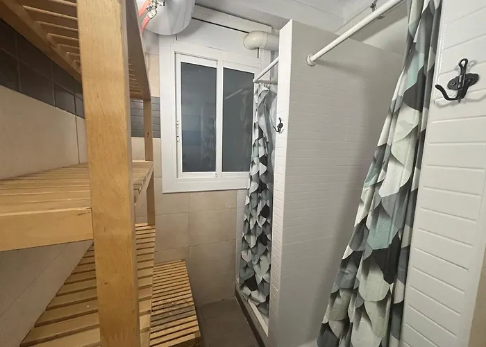 Tarragona Hostel אכסניה טראגונה