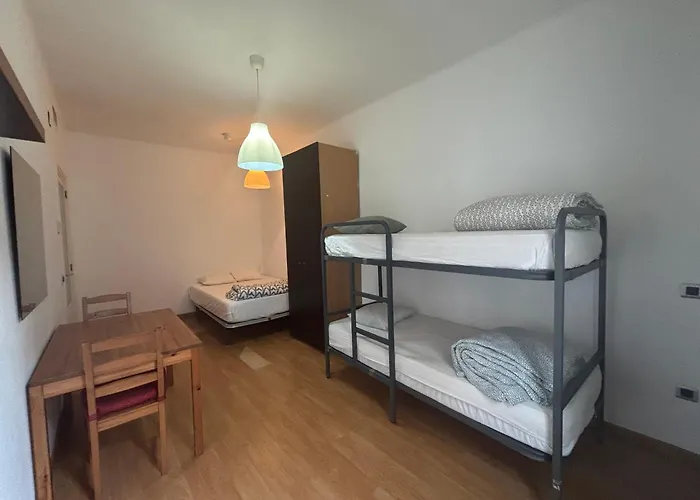 Tarragona Hostel *