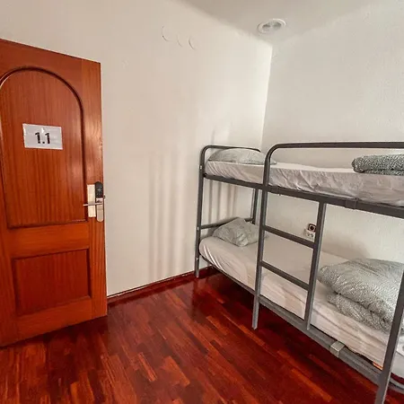 Tarragona Hostel Ταραγόνα