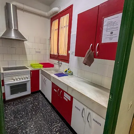 بيت شباب Tarragona Hostel تاراغونا