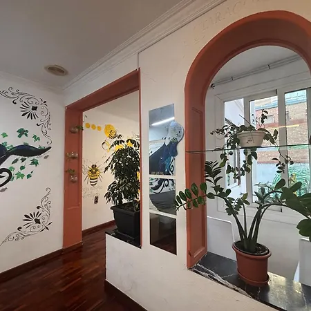 Tarragona Hostel * Ταραγόνα