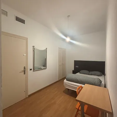 Tarragona Hostel Ταραγόνα
