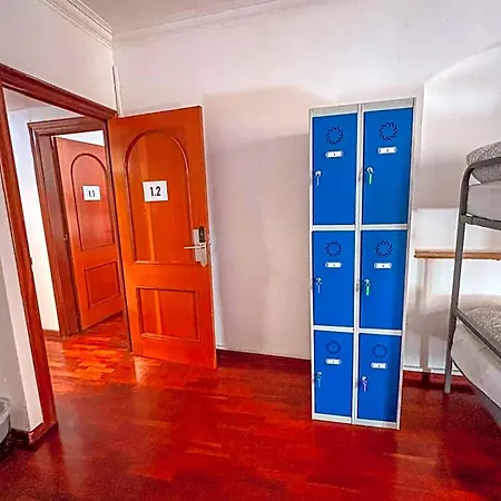 Tarragona Hostel * Tarragona