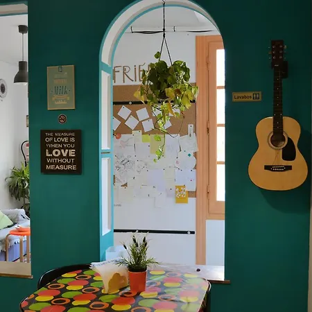 Tarragona Hostel بيت شباب تاراغونا