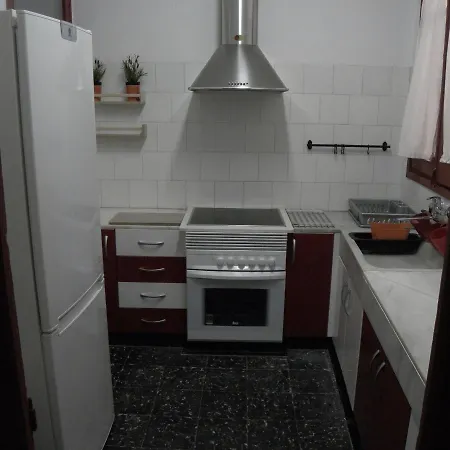 Tarragona Hostel * Ταραγόνα