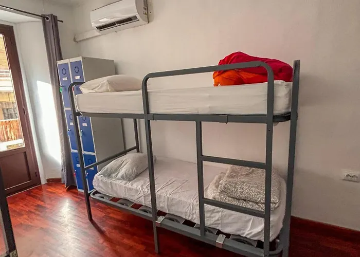 Tarragona Hostel * Tarragona