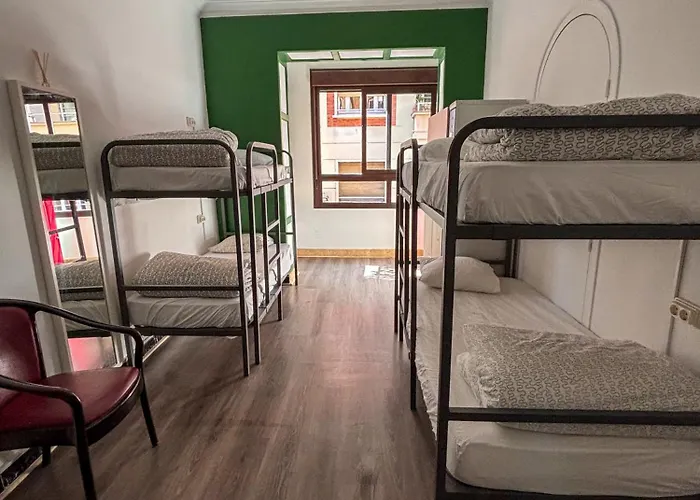Tarragona Hostel * Tarragona