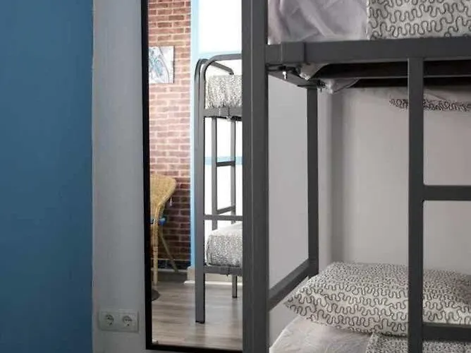 Tarragona Hostel Hostal *