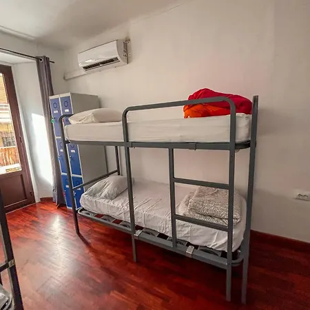 Tarragona Hostel * Tarragona