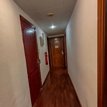 旅馆 塔拉戈纳旅舍