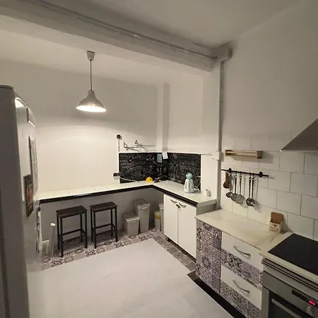 Vandrarhem Tarragona Hostel *