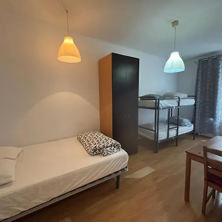 Tarragona Hostel Vandrarhem *